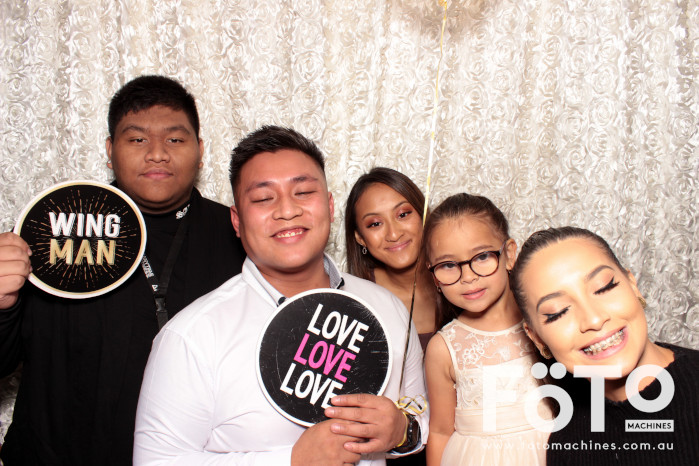 Dinh & Andrea's Engagement | View more photos from the event at gallery.fotomachines.com.au/u/FOTOMachines/Dinh-Andreas-Engagement