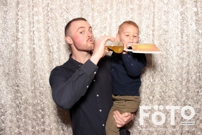 Dinh & Andrea's Engagement | View more photos from the event at gallery.fotomachines.com.au/u/FOTOMachines/Dinh-Andreas-Engagement