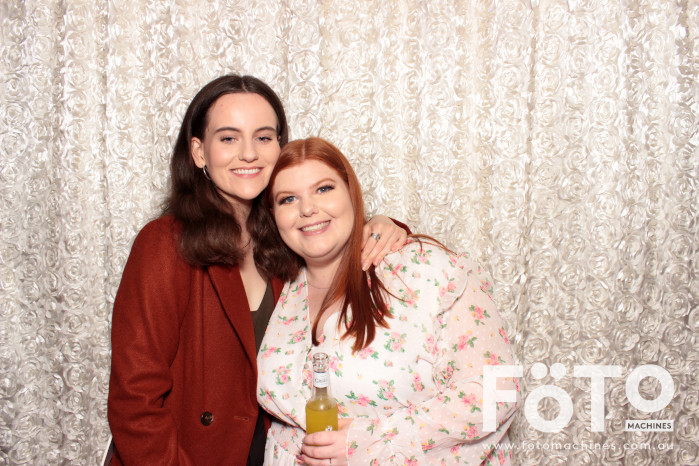 Dinh & Andrea's Engagement | View more photos from the event at gallery.fotomachines.com.au/u/FOTOMachines/Dinh-Andreas-Engagement