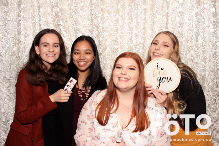 Dinh & Andrea's Engagement | View more photos from the event at gallery.fotomachines.com.au/u/FOTOMachines/Dinh-Andreas-Engagement