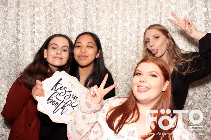 Dinh & Andrea's Engagement | View more photos from the event at gallery.fotomachines.com.au/u/FOTOMachines/Dinh-Andreas-Engagement