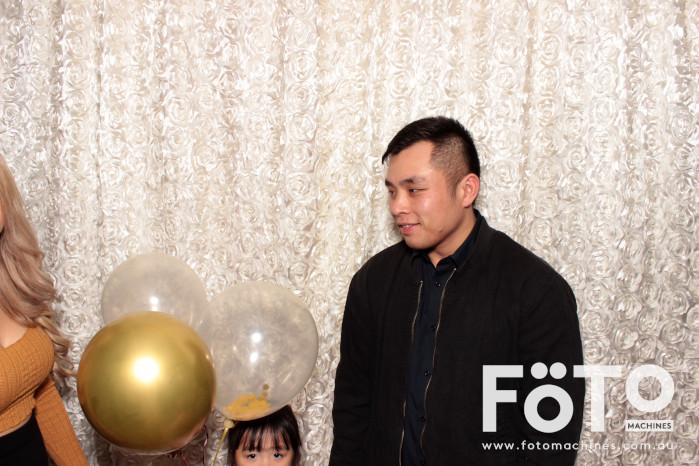 Dinh & Andrea's Engagement | View more photos from the event at gallery.fotomachines.com.au/u/FOTOMachines/Dinh-Andreas-Engagement