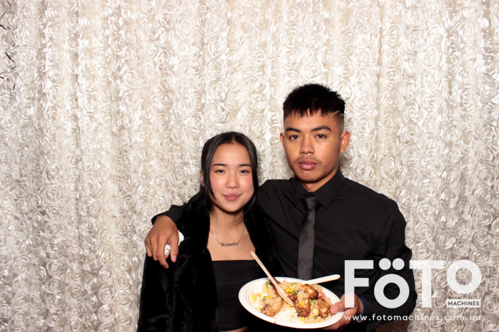 Dinh & Andrea's Engagement | View more photos from the event at gallery.fotomachines.com.au/u/FOTOMachines/Dinh-Andreas-Engagement