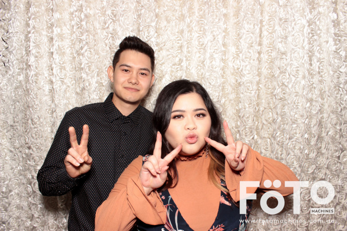 Dinh & Andrea's Engagement | View more photos from the event at gallery.fotomachines.com.au/u/FOTOMachines/Dinh-Andreas-Engagement