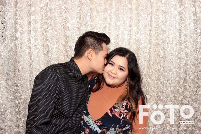 Dinh & Andrea's Engagement | View more photos from the event at gallery.fotomachines.com.au/u/FOTOMachines/Dinh-Andreas-Engagement