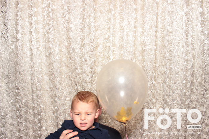 Dinh & Andrea's Engagement | View more photos from the event at gallery.fotomachines.com.au/u/FOTOMachines/Dinh-Andreas-Engagement