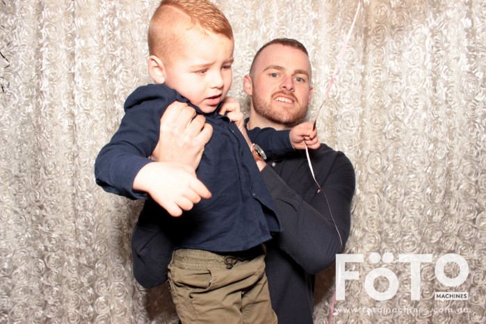 Dinh & Andrea's Engagement | View more photos from the event at gallery.fotomachines.com.au/u/FOTOMachines/Dinh-Andreas-Engagement