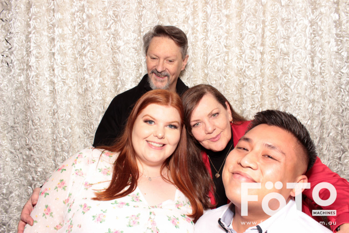 Dinh & Andrea's Engagement | View more photos from the event at gallery.fotomachines.com.au/u/FOTOMachines/Dinh-Andreas-Engagement