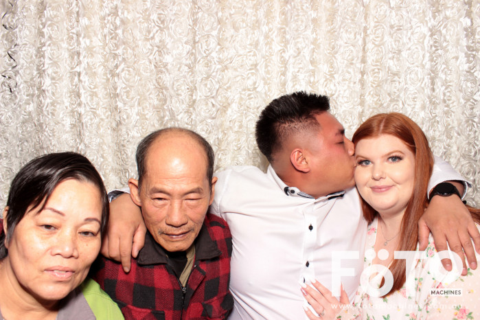 Dinh & Andrea's Engagement | View more photos from the event at gallery.fotomachines.com.au/u/FOTOMachines/Dinh-Andreas-Engagement