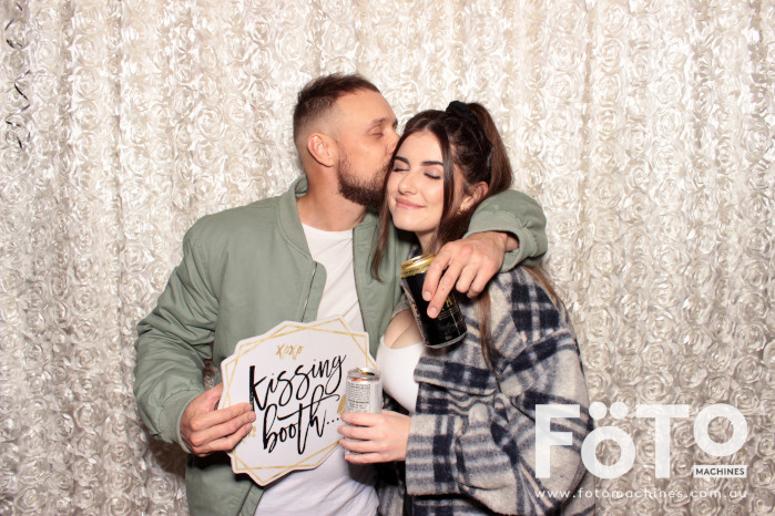 Dinh & Andrea's Engagement | View more photos from the event at gallery.fotomachines.com.au/u/FOTOMachines/Dinh-Andreas-Engagement