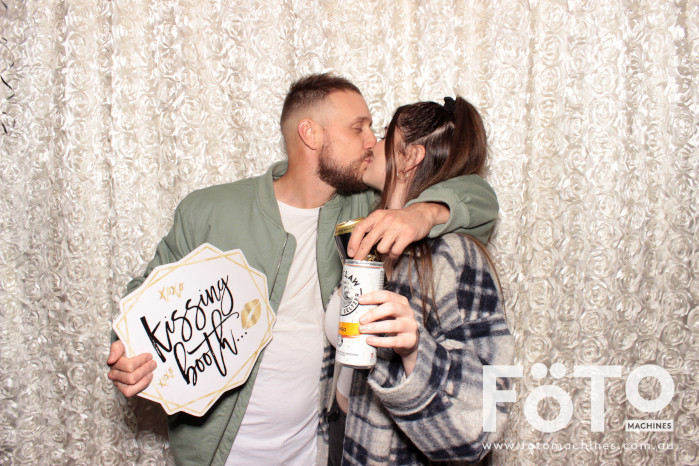 Dinh & Andrea's Engagement | View more photos from the event at gallery.fotomachines.com.au/u/FOTOMachines/Dinh-Andreas-Engagement