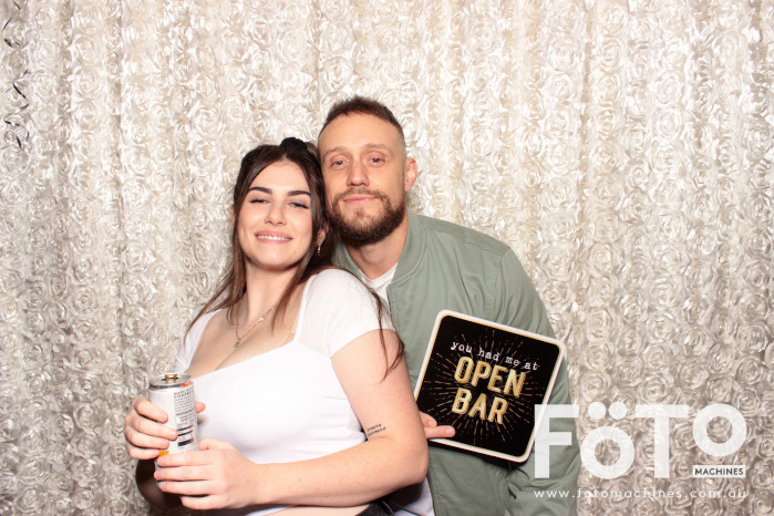 Dinh & Andrea's Engagement | View more photos from the event at gallery.fotomachines.com.au/u/FOTOMachines/Dinh-Andreas-Engagement