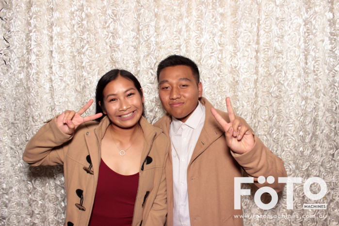 Dinh & Andrea's Engagement | View more photos from the event at gallery.fotomachines.com.au/u/FOTOMachines/Dinh-Andreas-Engagement