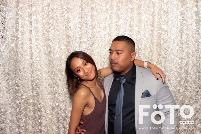 Dinh & Andrea's Engagement | View more photos from the event at gallery.fotomachines.com.au/u/FOTOMachines/Dinh-Andreas-Engagement