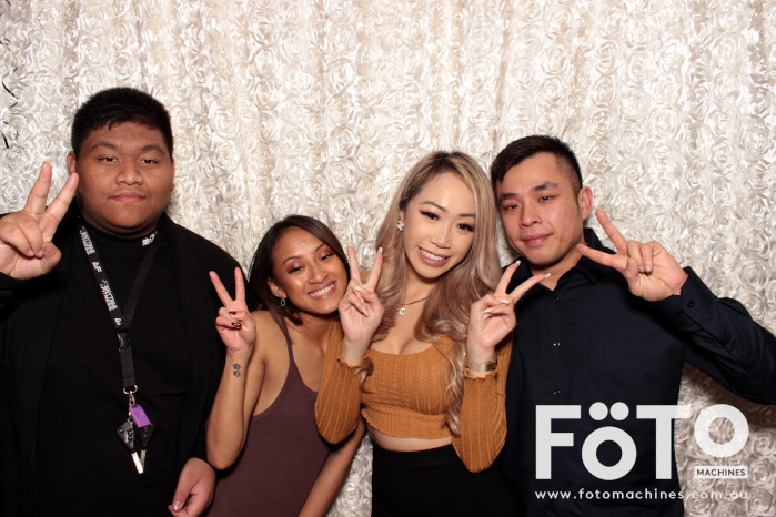 Dinh & Andrea's Engagement | View more photos from the event at gallery.fotomachines.com.au/u/FOTOMachines/Dinh-Andreas-Engagement