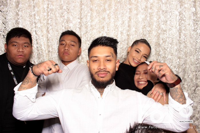 Dinh & Andrea's Engagement | View more photos from the event at gallery.fotomachines.com.au/u/FOTOMachines/Dinh-Andreas-Engagement