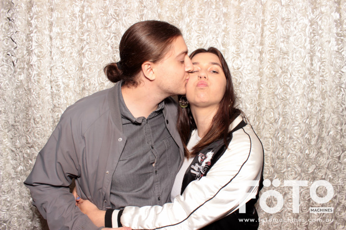 Dinh & Andrea's Engagement | View more photos from the event at gallery.fotomachines.com.au/u/FOTOMachines/Dinh-Andreas-Engagement