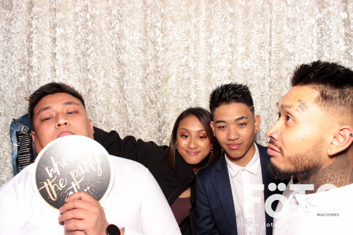 Dinh & Andrea's Engagement | View more photos from the event at gallery.fotomachines.com.au/u/FOTOMachines/Dinh-Andreas-Engagement