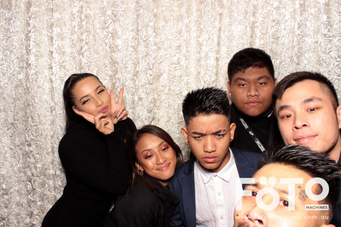 Dinh & Andrea's Engagement | View more photos from the event at gallery.fotomachines.com.au/u/FOTOMachines/Dinh-Andreas-Engagement