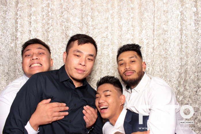 Dinh & Andrea's Engagement | View more photos from the event at gallery.fotomachines.com.au/u/FOTOMachines/Dinh-Andreas-Engagement