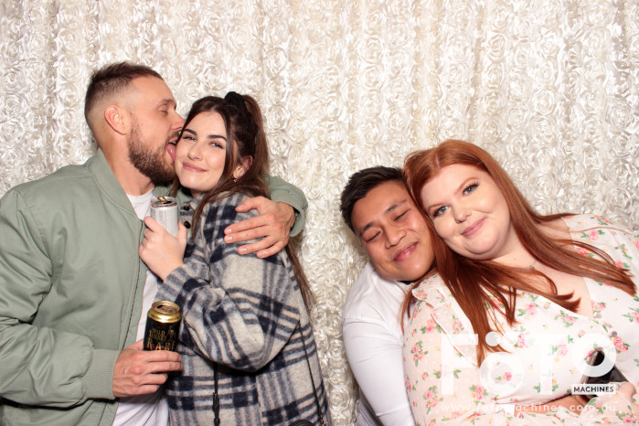 Dinh & Andrea's Engagement | View more photos from the event at gallery.fotomachines.com.au/u/FOTOMachines/Dinh-Andreas-Engagement