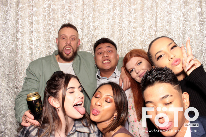 Dinh & Andrea's Engagement | View more photos from the event at gallery.fotomachines.com.au/u/FOTOMachines/Dinh-Andreas-Engagement