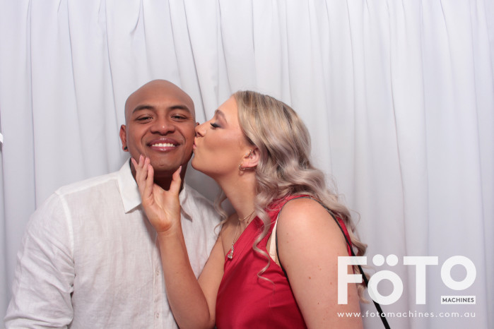 Doi & Zaza's Wedding | View more photos from the event at gallery.fotomachines.com.au/u/FOTOMachines/Doi-Zazas-Wedding