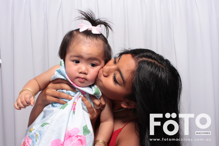 Doi & Zaza's Wedding | View more photos from the event at gallery.fotomachines.com.au/u/FOTOMachines/Doi-Zazas-Wedding