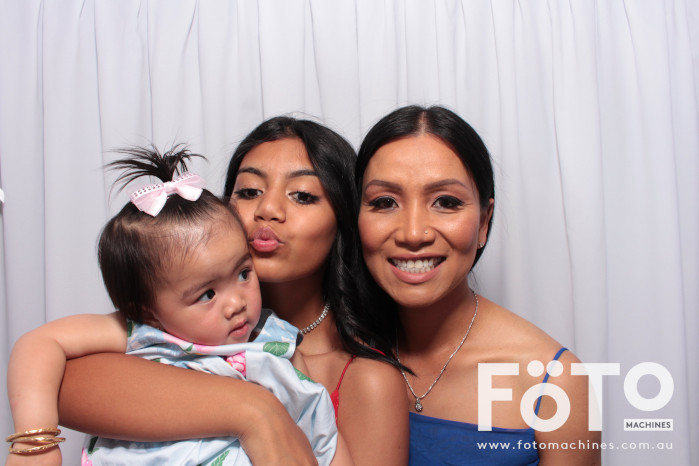 Doi & Zaza's Wedding | View more photos from the event at gallery.fotomachines.com.au/u/FOTOMachines/Doi-Zazas-Wedding