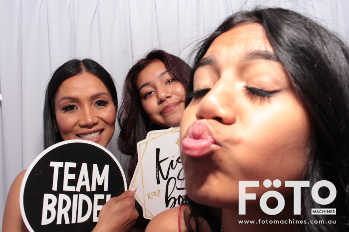 Doi & Zaza's Wedding | View more photos from the event at gallery.fotomachines.com.au/u/FOTOMachines/Doi-Zazas-Wedding