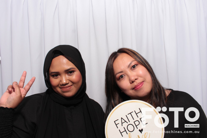 Doi & Zaza's Wedding | View more photos from the event at gallery.fotomachines.com.au/u/FOTOMachines/Doi-Zazas-Wedding