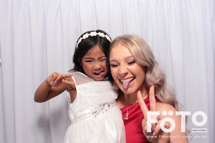 Doi & Zaza's Wedding | View more photos from the event at gallery.fotomachines.com.au/u/FOTOMachines/Doi-Zazas-Wedding