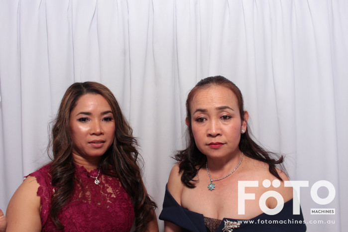 Doi & Zaza's Wedding | View more photos from the event at gallery.fotomachines.com.au/u/FOTOMachines/Doi-Zazas-Wedding