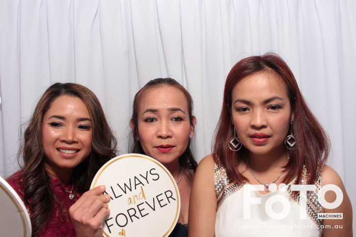 Doi & Zaza's Wedding | View more photos from the event at gallery.fotomachines.com.au/u/FOTOMachines/Doi-Zazas-Wedding