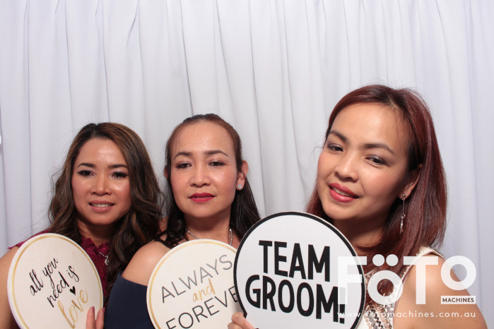 Doi & Zaza's Wedding | View more photos from the event at gallery.fotomachines.com.au/u/FOTOMachines/Doi-Zazas-Wedding