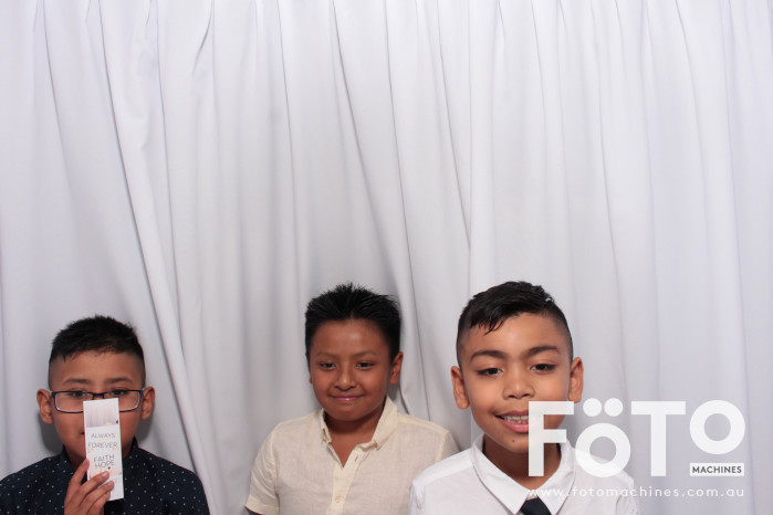 Doi & Zaza's Wedding | View more photos from the event at gallery.fotomachines.com.au/u/FOTOMachines/Doi-Zazas-Wedding