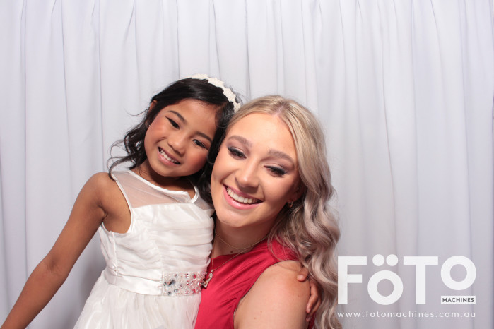 Doi & Zaza's Wedding | View more photos from the event at gallery.fotomachines.com.au/u/FOTOMachines/Doi-Zazas-Wedding