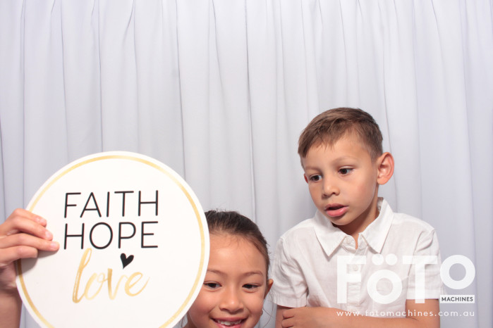 Doi & Zaza's Wedding | View more photos from the event at gallery.fotomachines.com.au/u/FOTOMachines/Doi-Zazas-Wedding