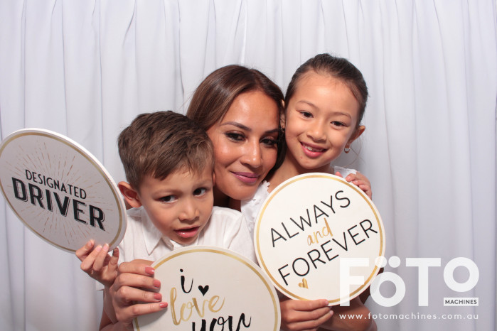 Doi & Zaza's Wedding | View more photos from the event at gallery.fotomachines.com.au/u/FOTOMachines/Doi-Zazas-Wedding