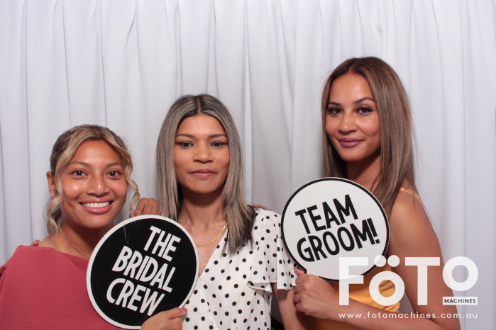 Doi & Zaza's Wedding | View more photos from the event at gallery.fotomachines.com.au/u/FOTOMachines/Doi-Zazas-Wedding