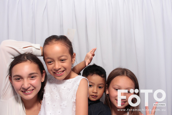 Doi & Zaza's Wedding | View more photos from the event at gallery.fotomachines.com.au/u/FOTOMachines/Doi-Zazas-Wedding