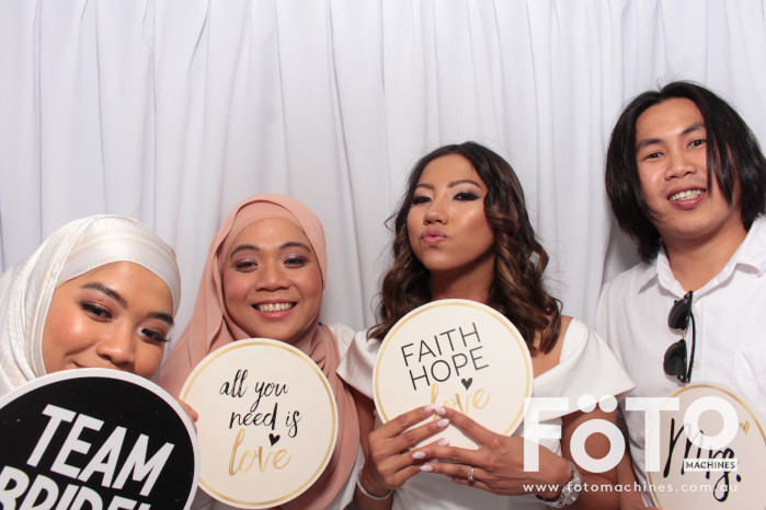 Doi & Zaza's Wedding | View more photos from the event at gallery.fotomachines.com.au/u/FOTOMachines/Doi-Zazas-Wedding