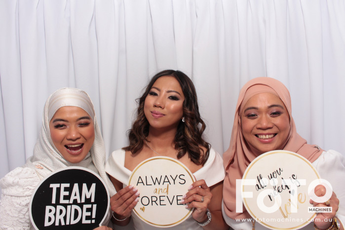 Doi & Zaza's Wedding | View more photos from the event at gallery.fotomachines.com.au/u/FOTOMachines/Doi-Zazas-Wedding