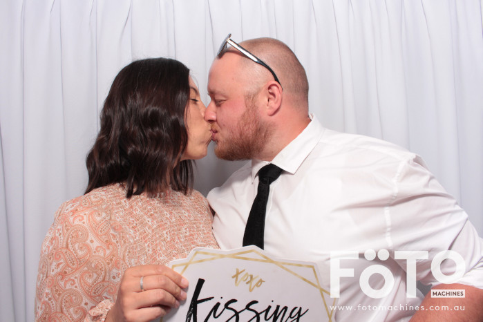 Doi & Zaza's Wedding | View more photos from the event at gallery.fotomachines.com.au/u/FOTOMachines/Doi-Zazas-Wedding