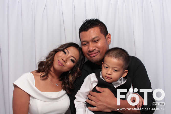 Doi & Zaza's Wedding | View more photos from the event at gallery.fotomachines.com.au/u/FOTOMachines/Doi-Zazas-Wedding