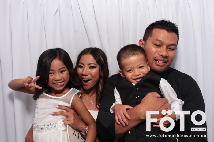 Doi & Zaza's Wedding | View more photos from the event at gallery.fotomachines.com.au/u/FOTOMachines/Doi-Zazas-Wedding