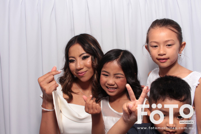 Doi & Zaza's Wedding | View more photos from the event at gallery.fotomachines.com.au/u/FOTOMachines/Doi-Zazas-Wedding