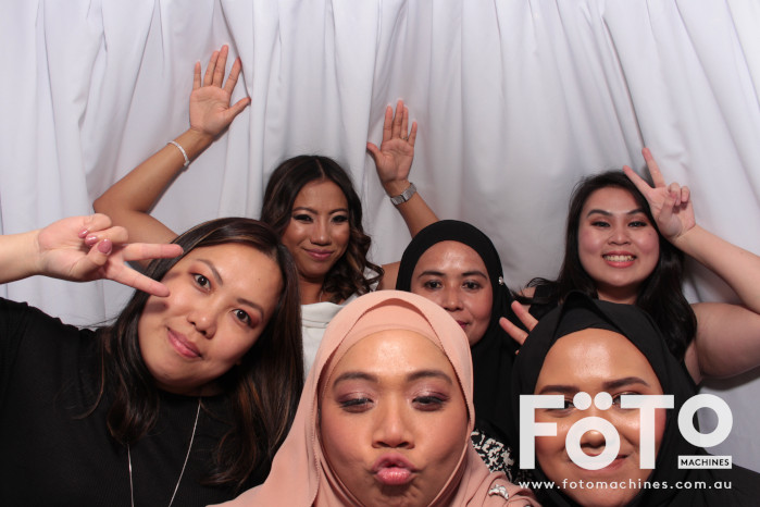 Doi & Zaza's Wedding | View more photos from the event at gallery.fotomachines.com.au/u/FOTOMachines/Doi-Zazas-Wedding