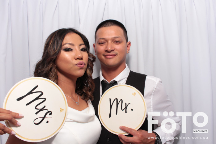 Doi & Zaza's Wedding | View more photos from the event at gallery.fotomachines.com.au/u/FOTOMachines/Doi-Zazas-Wedding