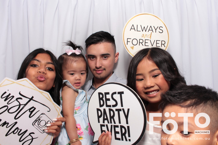 Doi & Zaza's Wedding | View more photos from the event at gallery.fotomachines.com.au/u/FOTOMachines/Doi-Zazas-Wedding